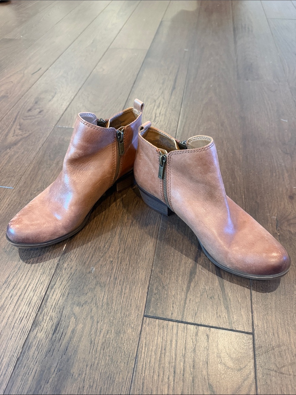 Lucky Brand Basel Brown Leather Ankle Booties with Side Zip Size 7 - C54-104
